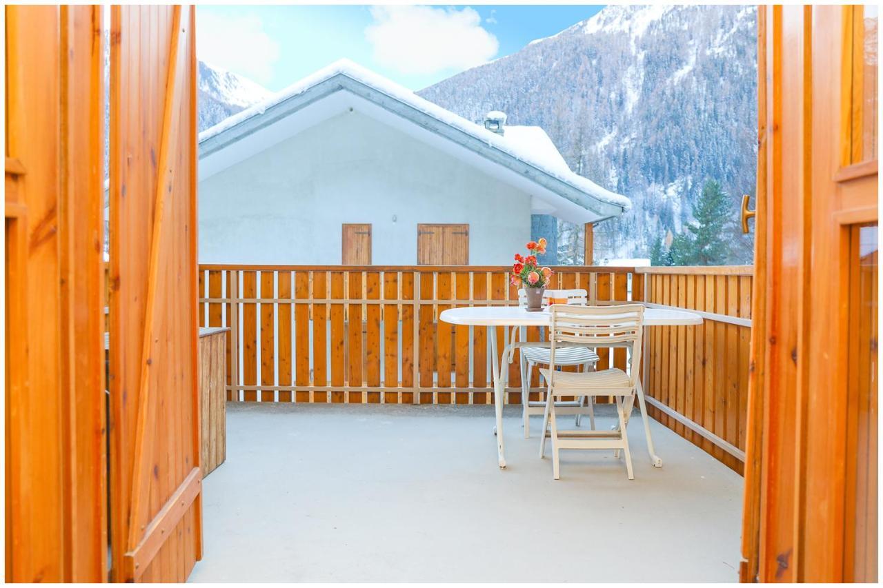 Casa Quadrifoglio A 3 Minuti Dalle Piste Da Sci Apartment Gressoney-Saint-Jean Luaran gambar